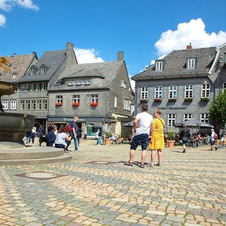 Haus Mittenmank Am Marktplatz Apartment Goslar Exterior photo