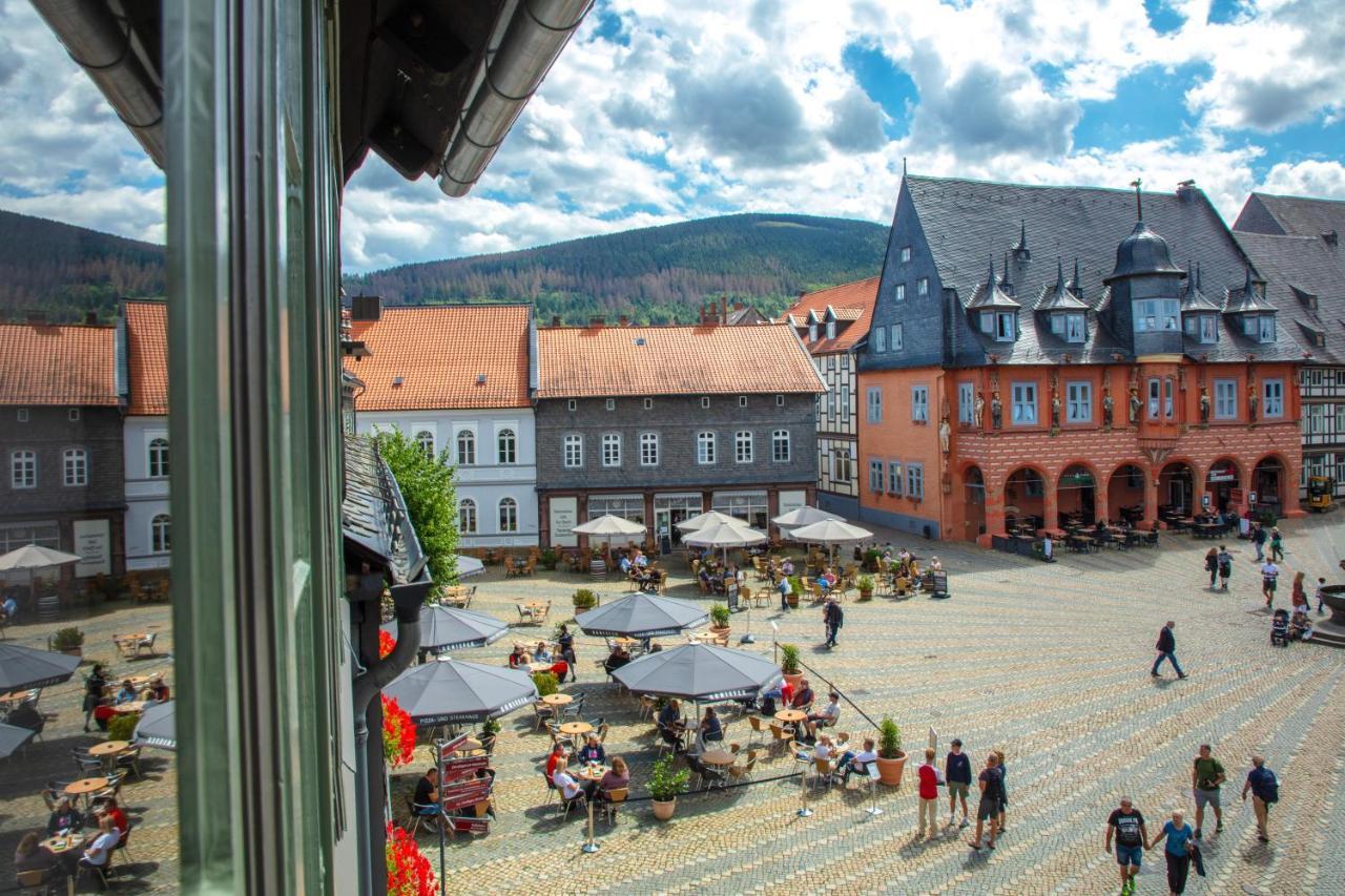 Haus Mittenmank Am Marktplatz Apartment Goslar Exterior photo