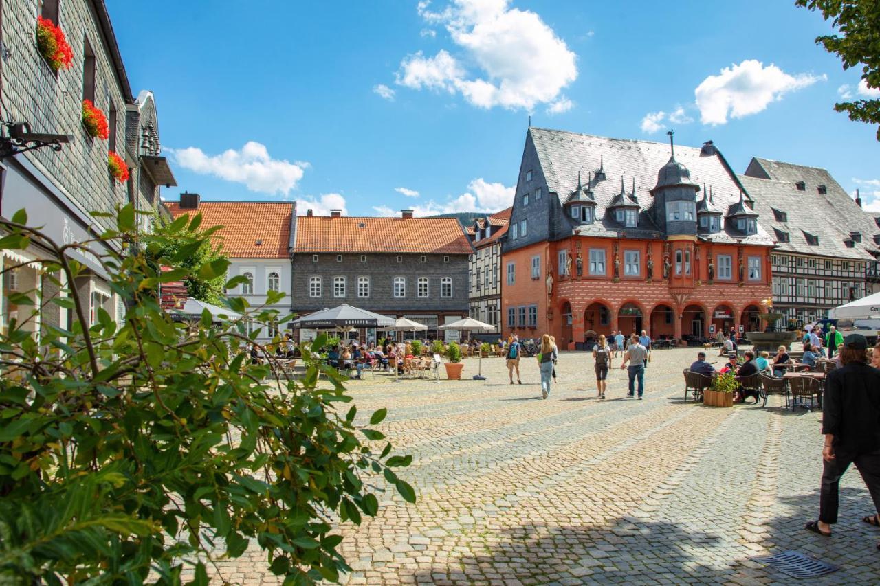 Haus Mittenmank Am Marktplatz Apartment Goslar Exterior photo